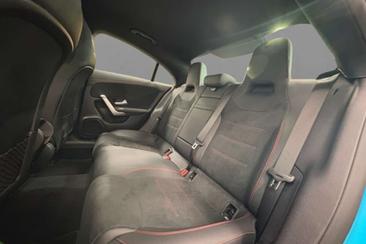 Mercedes CLA 200 AMG Line — photo 8