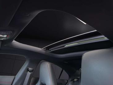 Mercedes CLA 200 Night Edition — photo 20