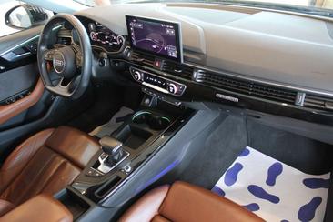 Audi A4 S Line Avant 40 TDI — photo 11