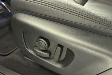 Land Rover Range Rover Evoque P270e AWD Dynamic SE Edition — photo 15