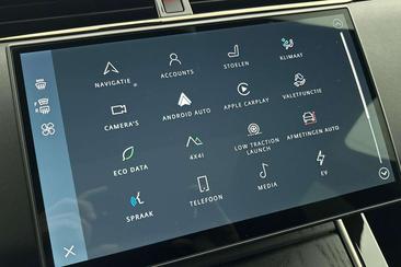 Land Rover Range Rover Evoque P270e AWD Dynamic SE Edition — photo 21