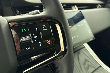 Land Rover Range Rover Evoque P270e AWD Dynamic SE Edition — photo 23