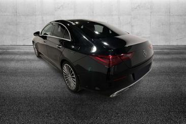Mercedes CLA 200 AMG Line — photo 3