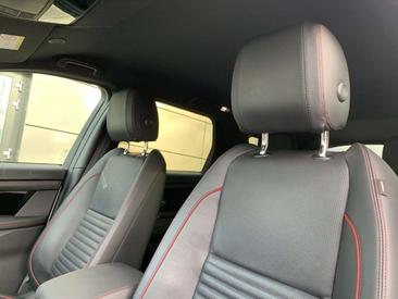 Land Rover Discovery Sport R-Dynamic SE AWD ACC + AHZV — photo 17