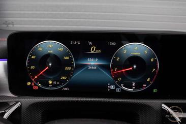 Mercedes CLA 200 AMG Line — photo 14