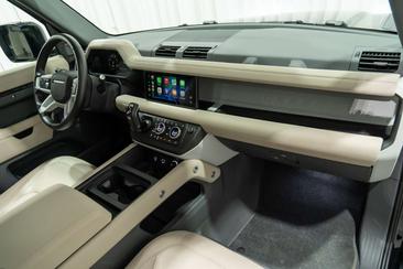 Land Rover Defender 110 D250 S Black Pack Panodak Luchtvering Keyless Noir — photo 15