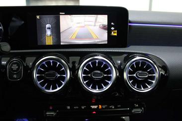 Mercedes Classe A 200 Night Edition — photo 9