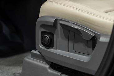 Land Rover Defender 110 D250 S Black Pack Panodak Luchtvering Keyless Noir — photo 24