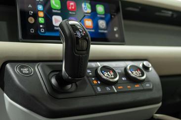 Land Rover Defender 110 D250 S Black Pack Panodak Luchtvering Keyless Noir — photo 31