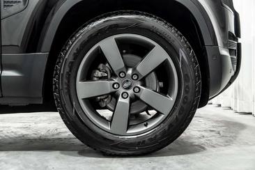 Land Rover Defender 110 D250 S Black Pack Panodak Luchtvering Keyless Noir — photo 50