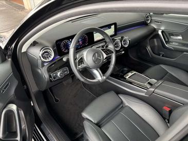 Mercedes Classe A 200 Night Edition — photo 9
