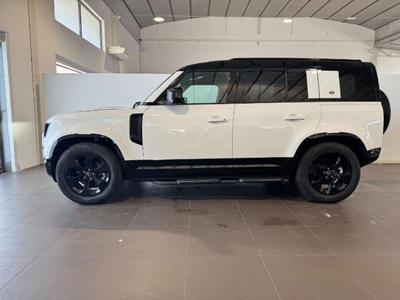 Land Rover Defender 110 X-Dynamic SE 3.0D I6 200 CV