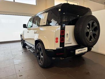 Land Rover Defender 110 X-Dynamic SE 3.0D I6 200 CV — photo 3