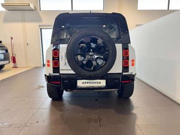 Land Rover Defender 110 X-Dynamic SE 3.0D I6 200 CV — photo 4