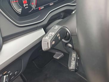 Audi Q5 Advanced 35 TDI — photo 14