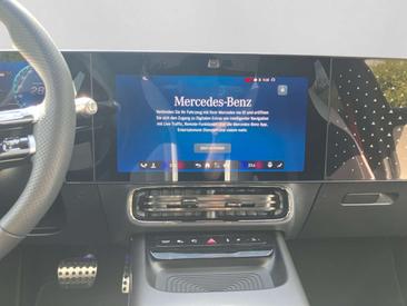 Mercedes CLA 350 Night Edition — photo 11