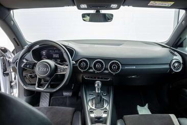 Audi TT Coupé 40 TFSI — photo 6