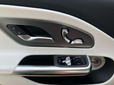 Mercedes CLA 350 Night Edition — photo 18