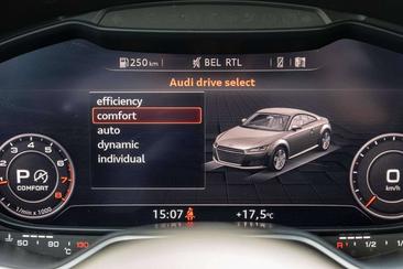 Audi TT Coupé 40 TFSI — photo 12