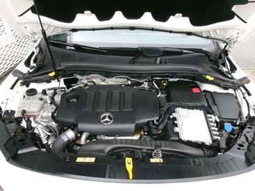 Mercedes GLA 220 Progressive — photo 12
