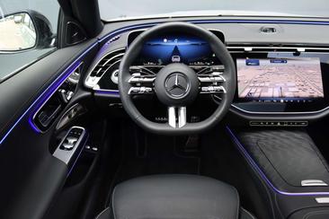 Mercedes Classe E 400 AMG Line — photo 29