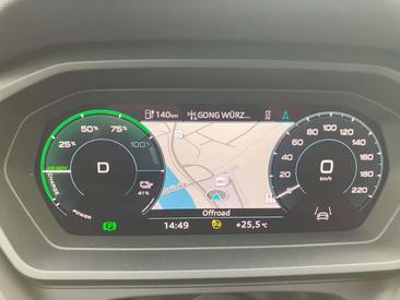 Audi Q4 E-tron S Line 50 — photo 10