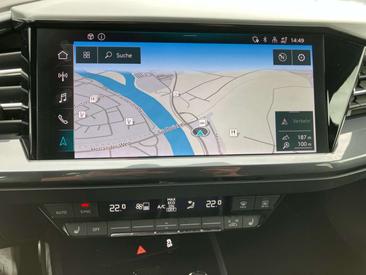 Audi Q4 E-tron S Line 50 — photo 12