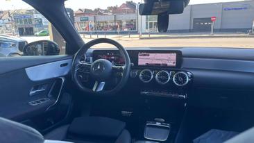 Mercedes Classe A 200 AMG Line — photo 25