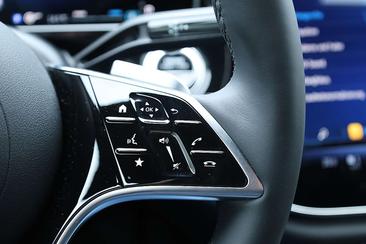 Mercedes Classe E 220 Exclusive — photo 32