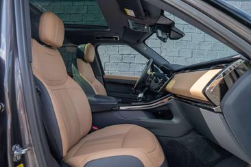 Land Rover Range Rover Sport 3.0 P460 HSE DYNAMIC FULL OPTION — photo 7