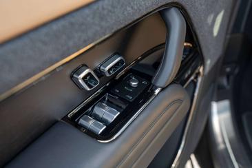 Land Rover Range Rover Sport 3.0 P460 HSE DYNAMIC FULL OPTION — photo 15