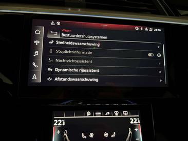 Audi SQ8 E-tron Sportback — photo 21