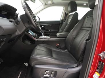 Land Rover Range Rover Evoque P300e AWD SE — photo 16