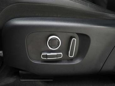 Land Rover Range Rover Evoque P300e AWD SE — photo 20
