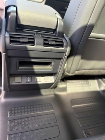 Land Rover Defender 110 Noir 3.0D L6 MHEV S AWD Aut. 250 — photo 10