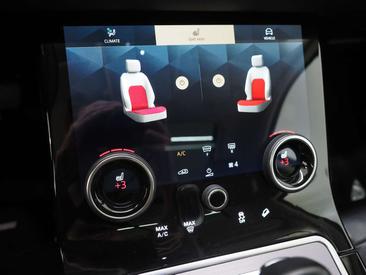 Land Rover Range Rover Evoque P300e AWD SE — photo 32