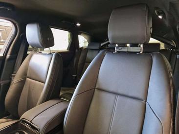 Land Rover Range Rover Velar Belgravia Edition 2.0D I4 204 CV — photo 12