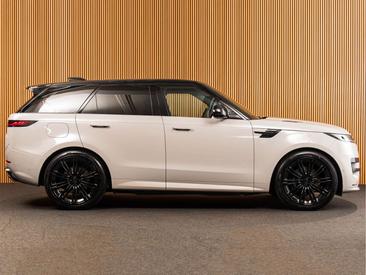 Land Rover Range Rover Sport Dynamic HSE MERIDIAN 3.0 P460e — photo 6