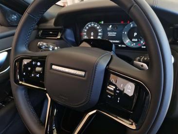 Land Rover Range Rover Velar Belgravia Edition 2.0D I4 204 CV — photo 20