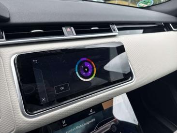 Land Rover Range Rover Velar P250 R-Dynamic SE BlackPack 20''LM DAB ACC Frontsc Blanc — photo 20