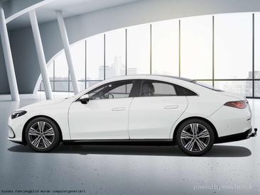 Mercedes CLA 350 Progressive — photo 16