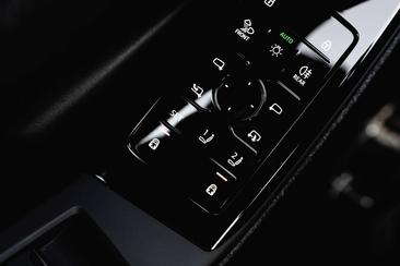 Audi Q6 E-tron S Line Performance — photo 27