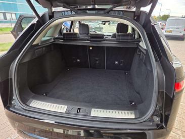 Land Rover Range Rover Velar All Black *ex BTW* Panorama * Camera * Ad Noir 2.0 P250 — photo 6