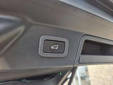Land Rover Range Rover Velar All Black *ex BTW* Panorama * Camera * Ad Noir 2.0 P250 — photo 7