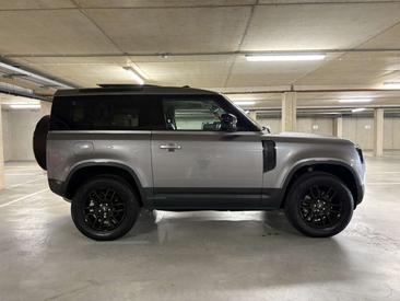 Land Rover Defender 90 S 3.0 D200 — photo 4
