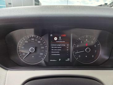 Land Rover Range Rover Velar All Black *ex BTW* Panorama * Camera * Ad Noir 2.0 P250 — photo 17