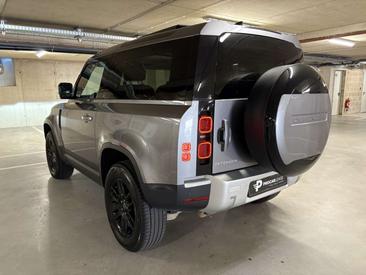 Land Rover Defender 90 S 3.0 D200 — photo 11