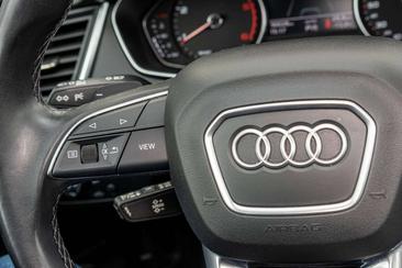 Audi Q5 Sportback S Line 35 TDI — photo 34