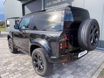 Land Rover Defender 90 D 250 X-Dynamic SE/Pano/Komfort+/20" Noir — photo 6