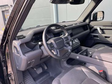 Land Rover Defender 90 D 250 X-Dynamic SE/Pano/Komfort+/20" Noir — photo 9